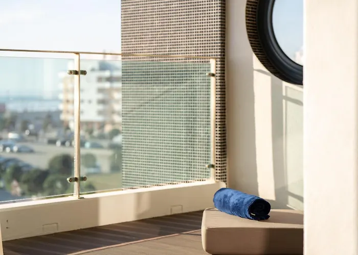 Luxury Plazza Sea View Vakantiehuis *