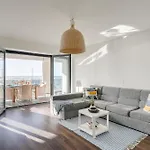 Luxury Plazza Sea View * 卡帕里卡海岸