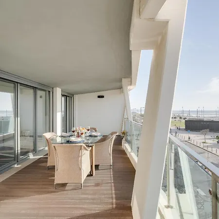 Luxury Plazza Sea View