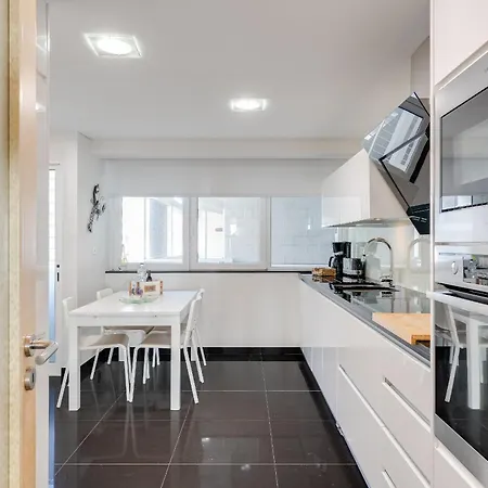 Ferienhaus Luxury Plazza Sea View Costa da Caparica