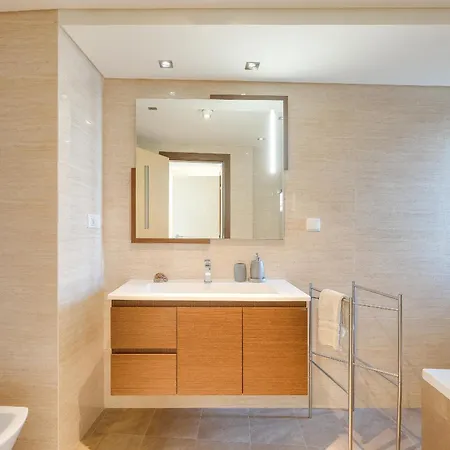Ferienhaus Luxury Plazza Sea View *