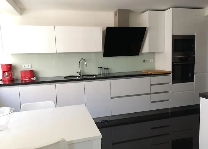 Luxury Plazza Sea View