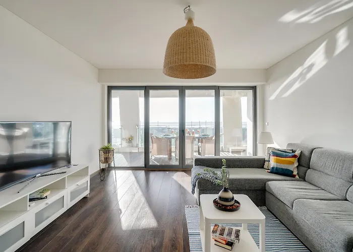 Luxury Plazza Sea View Hébergement de vacances