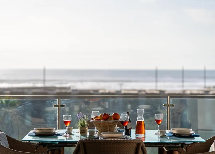 Luxury Plazza Sea View