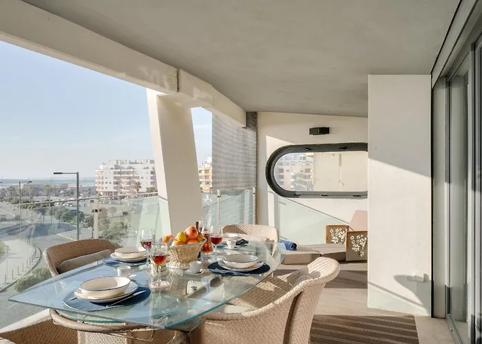 Luxury Plazza Sea View Casa de Férias