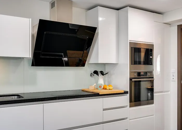 Luxury Plazza Sea View Hébergement de vacances