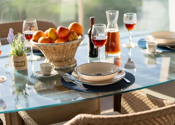 Luxury Plazza Sea View